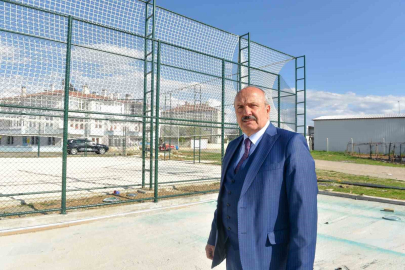 Taşköprü’ye yeni basketbol ve voleybol sahaları kazandırılıyor