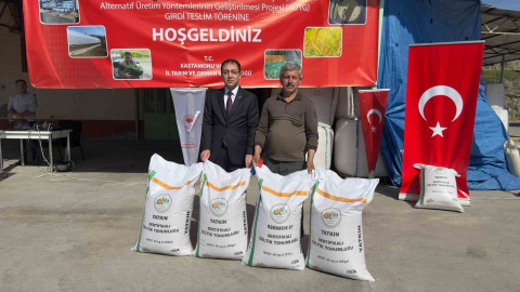 Kastamonu’da çeltik üreticilerine 52 ton tohum dağıtıldı
