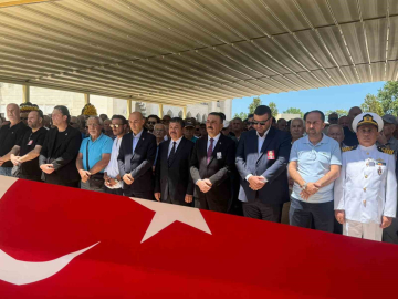 Kıbrıs Gazisi Yılmaz Dereli askeri törenle son yolculuğuna uğurlandı