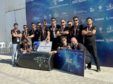KBÜ’nün hyperloop takımları TEKNOFEST 2025 finalinde