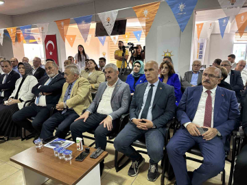 AK Parti Genel Başkan Yardımcısı Demir: "2028’de Sayın Cumhurbaşkanımızın Türkiye yüzyılının inşası için tekrar cumhurbaşkanı seçilebilmesi için olağanüstü gayret göstereceğiz"