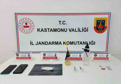 Kastamonu’da uyuşturucu operasyonu: 2 gözaltı