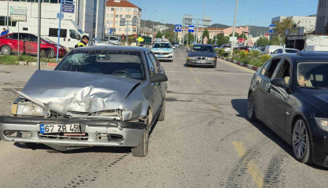 Bartın’da feci kaza: 3 yaralı