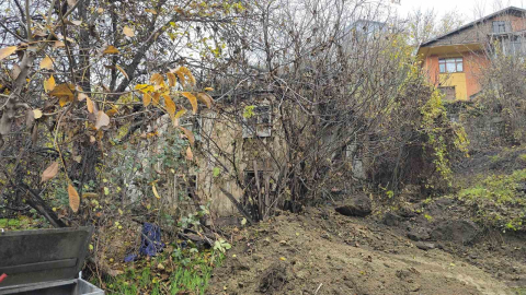 Karabük’te metruk binada çıkan yangın korkuttu