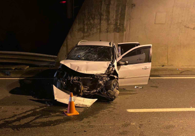 Tünelde meydana gelen kazada 4 kişi yaralandı