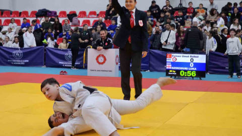 9. Uluslararası Madenci Kupası Judo Turnuvası Zonguldak’ta başladı