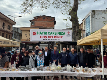 Çaycuma’da "Gazze Yararına Hayır Çarşısı" kuruldu