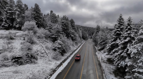 Karabük’te kar manzaraları dronla görüntülendi