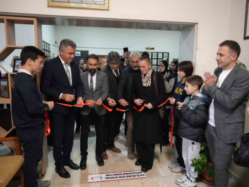 Trafik kazasında hayatını kaybeden öğrencinin adı okulundaki kütüphanede yaşatılacak