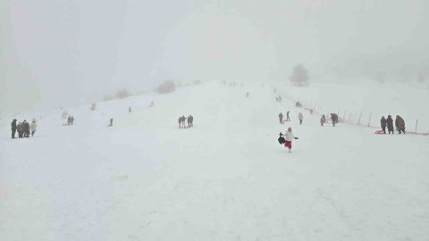Sis ve yağışa rağmen Keltepe’ye akın ettiler