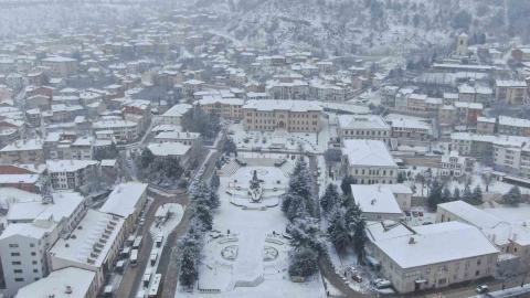 Kastamonu’da kar yağışı etkili oluyor