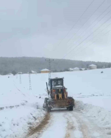 Karabük’te kar yağışı nedeniyle 109 köy yolu ulaşıma kapandı