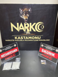 Balıkçı malzemesi taşınan araçta uyuşturucuyla yakalanan sanıklara ceza yağdı