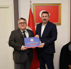 Rektör Özölçer’den Devrek Belediye Başkanı Ulupınar’a ziyaret