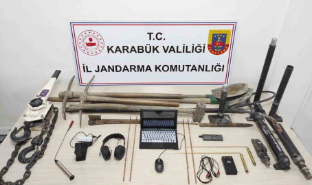 Karabük’te jandarmadan kaçak kazı ve uyuşturucu operasyonu
