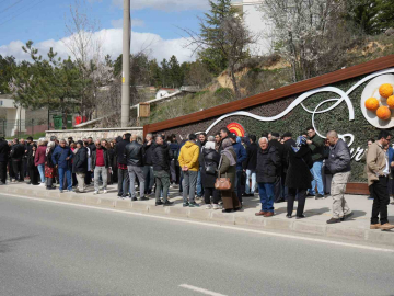Trafik kazasında ölen 16 yaşındaki Yağmur’un acılı ailesinden bilirkişi raporuna tepki