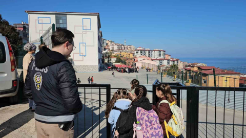 Zonguldak’taki okullarda polis nöbeti başladı