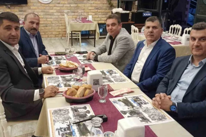Devrek’te siyasi parti temsilcileri bir araya geldi
