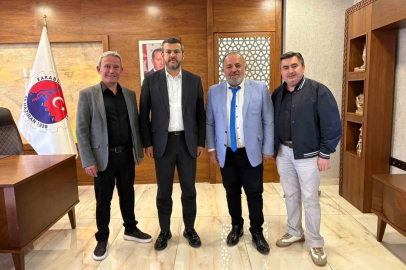 Berberler ve Kuaförler Günü’nde anlamlı ziyaret

