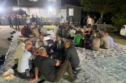 Yenidoğanlar Köyü’nde geleneksel aşure programı birlik ve beraberlik içinde gerçekleştirildi
