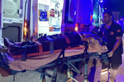 Kastamonu’da Tofaş marka otomobil tıra çarptı: 5 yaralı
