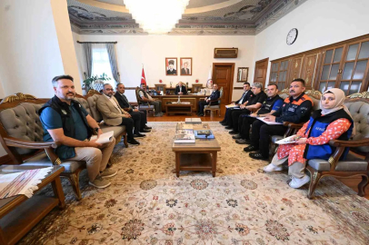 Kastamonu için kuvvetli sağanak uyarısı: Alınan tedbirler için toplantı yapıldı
