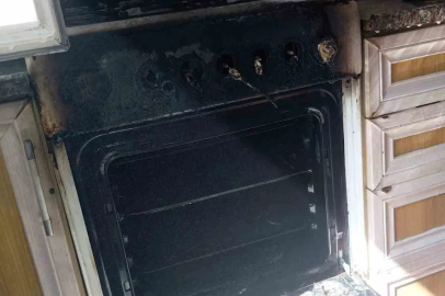 Elektrik prizinden çıkan yangın korkuttu
