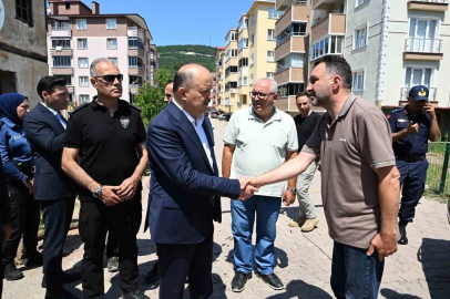 Selden etkilenen Cide’de hasar tespit ve temizlik çalışmaları sürüyor
