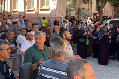 Tosya’da 19 kişilik umre kafilesi dualarla uğurlandı

