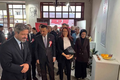 Zonguldak’ta şehit ve gazi yakınlarının seramik eserleri sergilendi
