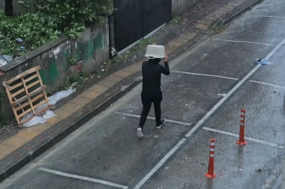 Bartın’da şiddetli fırtına ve yağış etkili oluyor
