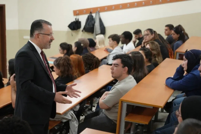 Prof. Dr. Kırışık: "Terörsüz Türkiye, enerjimizi bilime ve kalkınmaya yöneltmektir"
